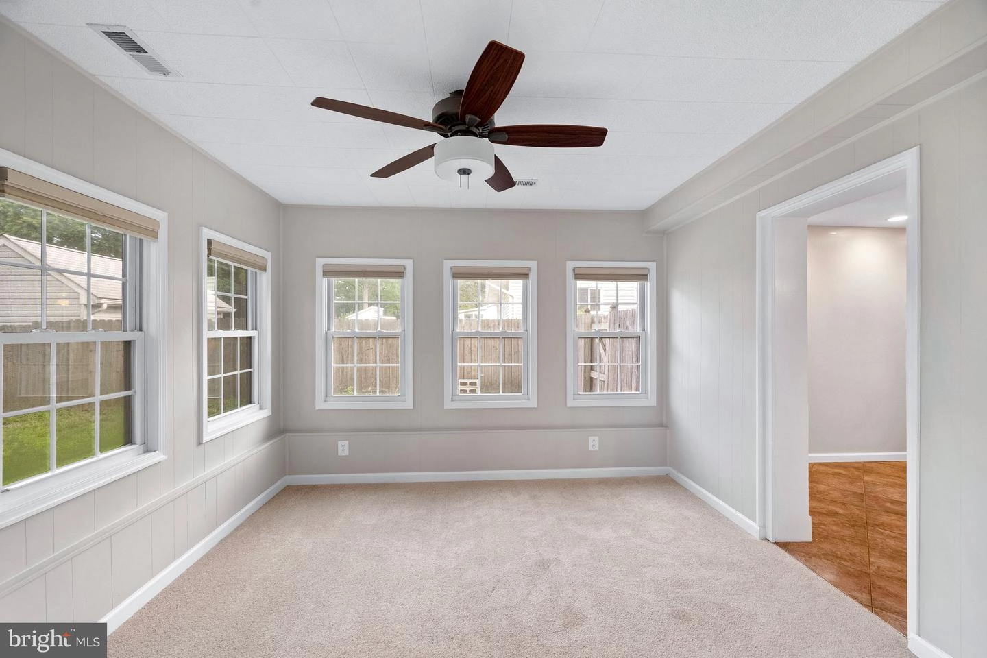 269 9th St, Pasadena, MD 21122 photo 9