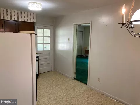 1500 Marco Dr, Pasadena, MD 21122 photo 6