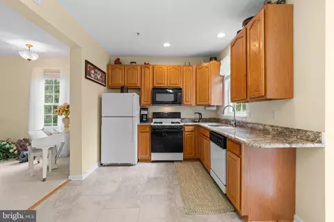 12 Millhaven Ct, Edgewater, MD 21037 photo 14
