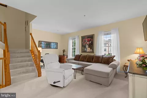 12 Millhaven Ct, Edgewater, MD 21037 photo 8