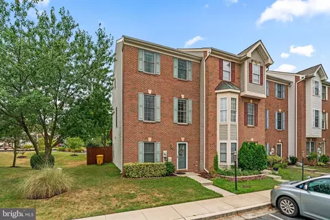 12 Millhaven Ct, Edgewater, MD 21037 photo 3