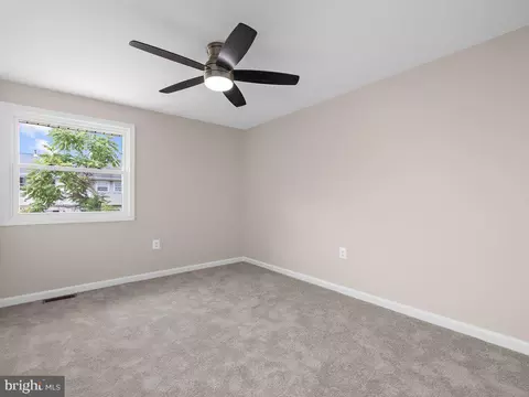 Bedroom - 8537 Neptune Dr, Pasadena, MD 21122 photo 6 of 6