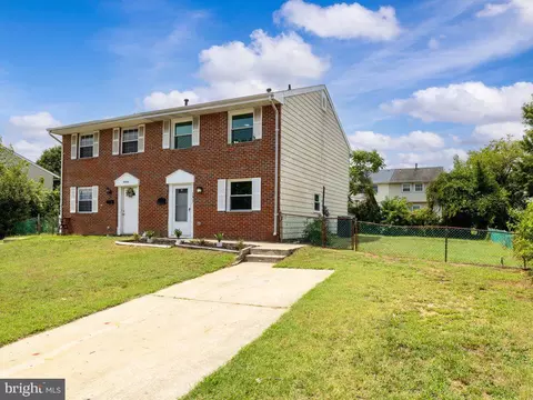 Exterior - 8537 Neptune Dr, Pasadena, MD 21122 photo 3 of 5