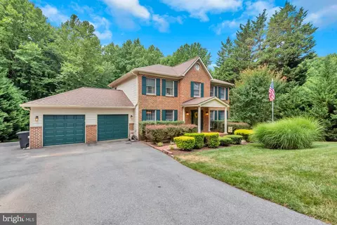 Exterior - 319 Greenridge Dr, Dunkirk, MD 20754 photo 3 of 19