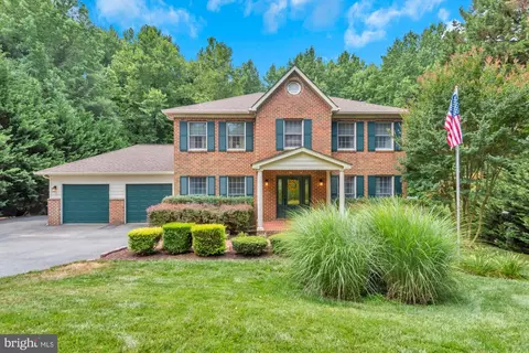 Exterior - 319 Greenridge Dr, Dunkirk, MD 20754 photo 2 of 19