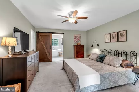 Bedroom - 319 Greenridge Dr, Dunkirk, MD 20754 photo 2 of 6