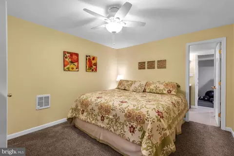 Bedroom - 319 Greenridge Dr, Dunkirk, MD 20754 photo 6 of 6