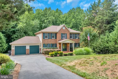 Exterior - 319 Greenridge Dr, Dunkirk, MD 20754 photo 6 of 19