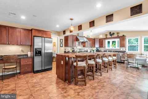 Kitchen - 319 Greenridge Dr, Dunkirk, MD 20754 photo 9 of 9