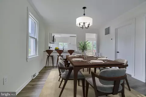 7811 Chesapeake Rd, Pasadena, MD 21122 photo 10