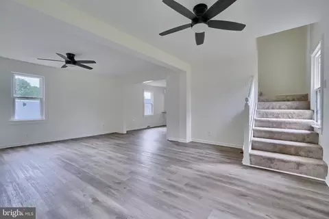 7811 Chesapeake Rd, Pasadena, MD 21122 photo 8