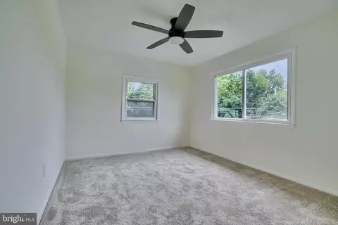 7811 Chesapeake Rd, Pasadena, MD 21122 photo 26