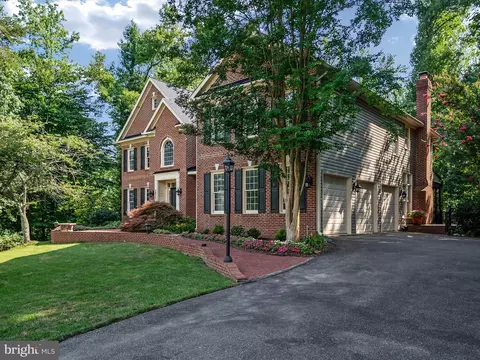 Exterior - 3437 Monarch Dr, Edgewater, MD 21037 photo 4 of 20