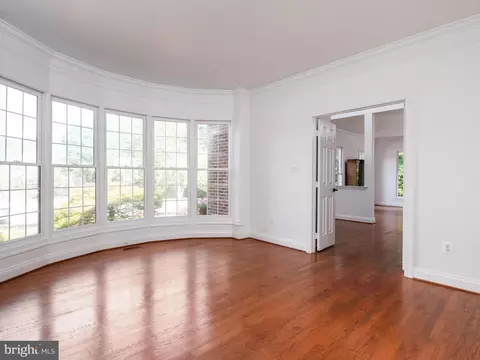 Living - 3437 Monarch Dr, Edgewater, MD 21037 photo 5 of 10