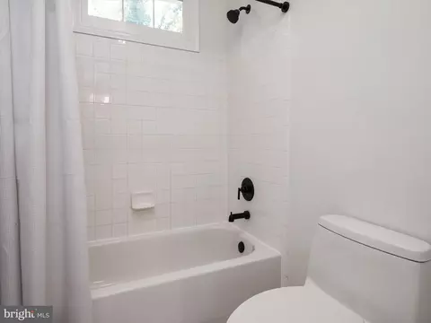 Bath - 3437 Monarch Dr, Edgewater, MD 21037 photo 4 of 7