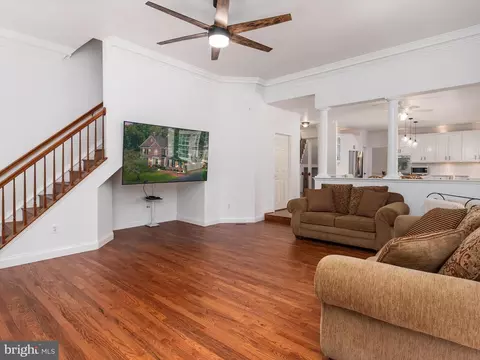 Living - 3437 Monarch Dr, Edgewater, MD 21037 photo 3 of 10