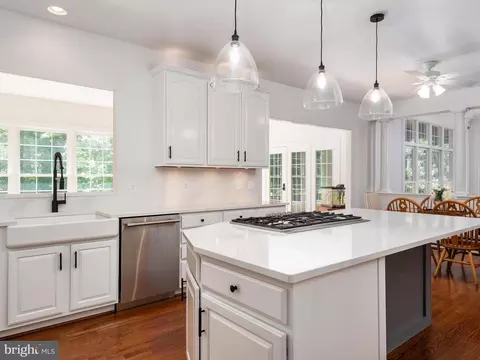 Kitchen - 3437 Monarch Dr, Edgewater, MD 21037 photo 3 of 4