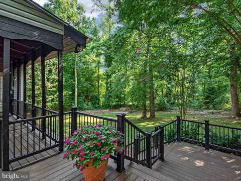 Exterior - 3437 Monarch Dr, Edgewater, MD 21037 photo 11 of 20
