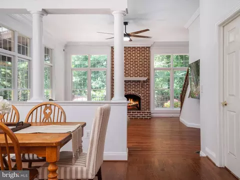 Dining - 3437 Monarch Dr, Edgewater, MD 21037 photo 3 of 3
