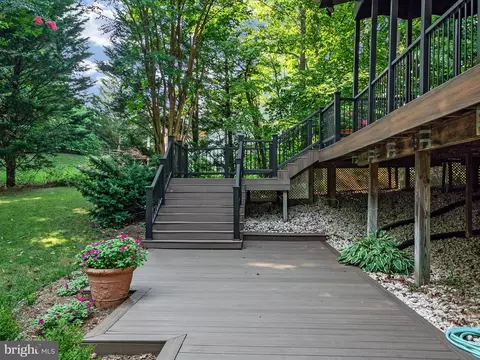 Exterior - 3437 Monarch Dr, Edgewater, MD 21037 photo 9 of 20