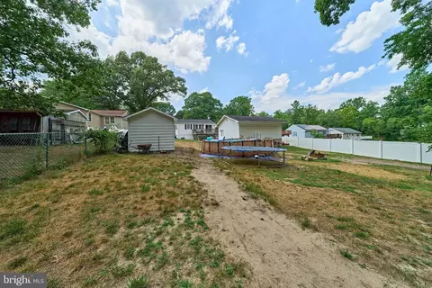 Exterior - 1818 Cedar Dr, Severn, MD 21144 photo 20 of 28