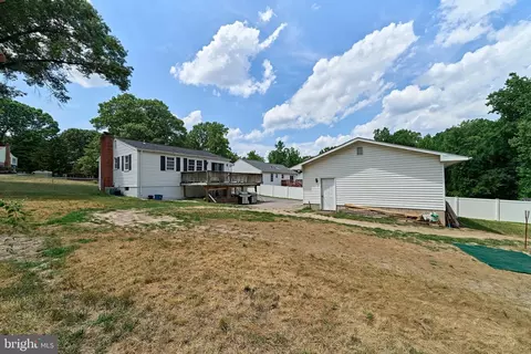 Exterior - 1818 Cedar Dr, Severn, MD 21144 photo 17 of 28