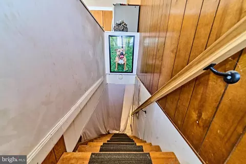 Entry Way - 1818 Cedar Dr, Severn, MD 21144 photo 6 of 7