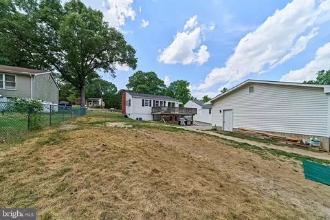 Exterior - 1818 Cedar Dr, Severn, MD 21144 photo 16 of 28