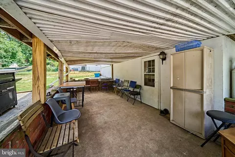 Exterior - 1818 Cedar Dr, Severn, MD 21144 photo 7 of 28