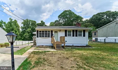 1818 Cedar Dr, Severn, MD 21144