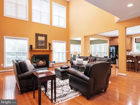 Living - 1914 Eamons Way, Annapolis, MD 21401 photo 1 of 5