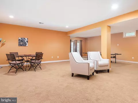 Living - 1914 Eamons Way, Annapolis, MD 21401 photo 4 of 5