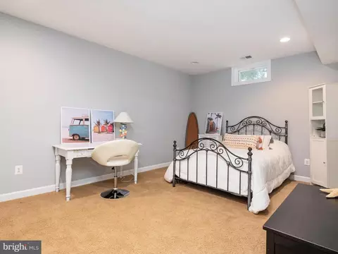 Bedroom - 1914 Eamons Way, Annapolis, MD 21401 photo 8 of 9