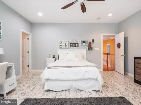 Bedroom - 1914 Eamons Way, Annapolis, MD 21401 photo 4 of 9