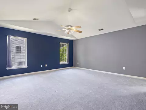 8024 Flora Ln, Pasadena, MD 21122 photo 25