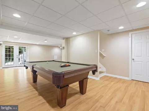 8024 Flora Ln, Pasadena, MD 21122 photo 39