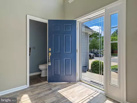 8024 Flora Ln, Pasadena, MD 21122 photo 6