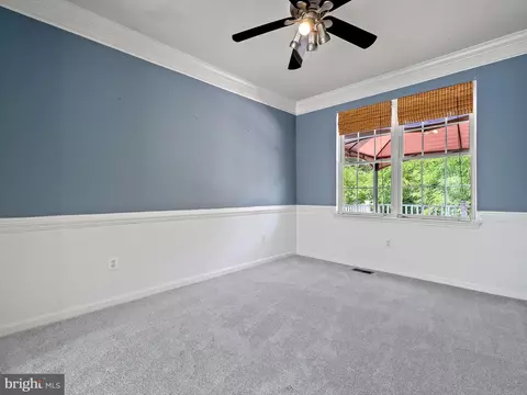 8024 Flora Ln, Pasadena, MD 21122 photo 10