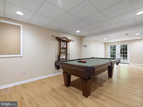 8024 Flora Ln, Pasadena, MD 21122 photo 37