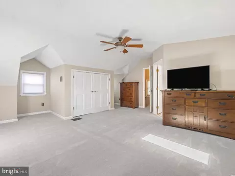 Bedroom - 204 Hillcrest Rd, Pasadena, MD 21122 photo 5 of 5