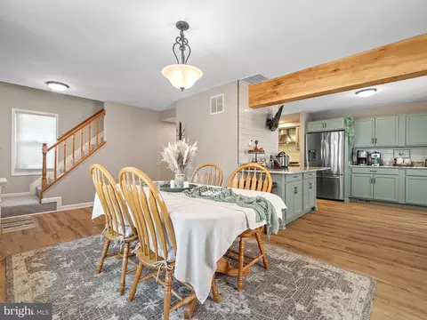Dining - 204 Hillcrest Rd, Pasadena, MD 21122 photo 1 of 2