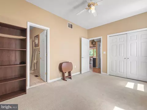 Bedroom - 204 Hillcrest Rd, Pasadena, MD 21122 photo 1 of 5