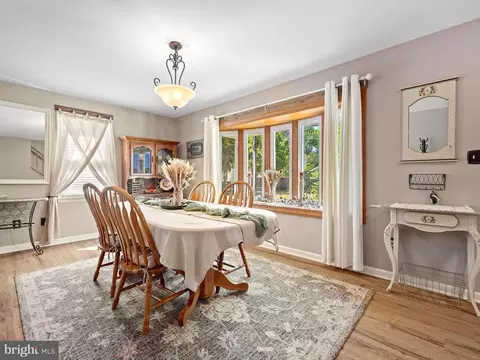 Dining - 204 Hillcrest Rd, Pasadena, MD 21122 photo 2 of 2