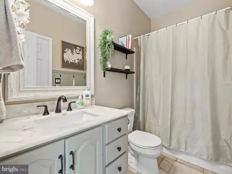 Bath - 204 Hillcrest Rd, Pasadena, MD 21122 photo 1 of 5