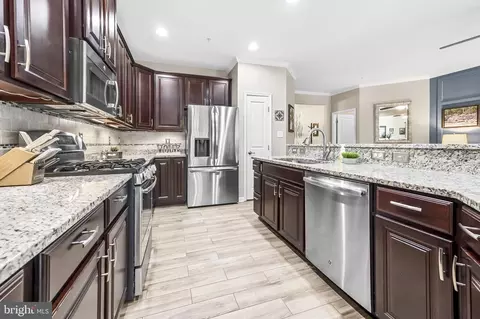 8151 Meadowgate Cir, Glen Burnie, MD 21060