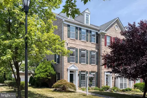 Exterior - 1503 Martock Ln, Hanover, MD 21076 photo 2 of 9