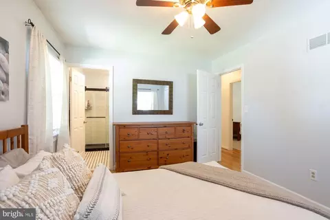 Bedroom - 602 Edwards Rd, Annapolis, MD 21409 photo 3 of 7