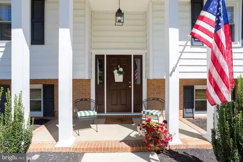 Exterior - 602 Edwards Rd, Annapolis, MD 21409 photo 4 of 10