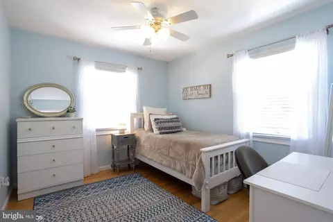 Bedroom - 602 Edwards Rd, Annapolis, MD 21409 photo 4 of 7
