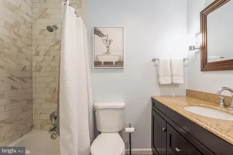 Bath - 602 Edwards Rd, Annapolis, MD 21409 photo 3 of 4